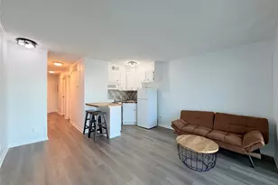 6102 Seawall Blvd, Galveston, TX 77551 - Photo 7