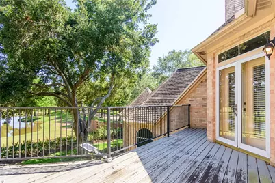 4002 Colony Oaks Drive, Sugar Land, TX 77479 - Photo 9
