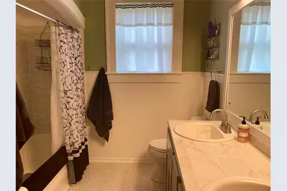 592 E Hempstead Street, Giddings, TX 78942 - Photo 19