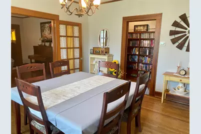 592 E Hempstead Street, Giddings, TX 78942 - Photo 7