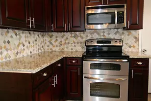 2754 Quarry Hill Rd, Sugar Land, TX 77478 - Photo 7