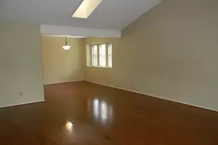 2754 Quarry Hill Rd, Sugar Land, TX 77478 - Photo 5