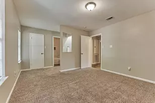 26 W Broken Oak Ct, The Woodlands, TX 77381 - Photo 25