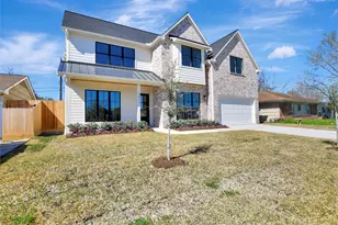 1825 Huge Oaks St, Houston, TX 77055 - Photo 3