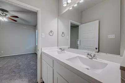 206 Colonnade Reflection Drive, Crosby, TX 77532 - Photo 29