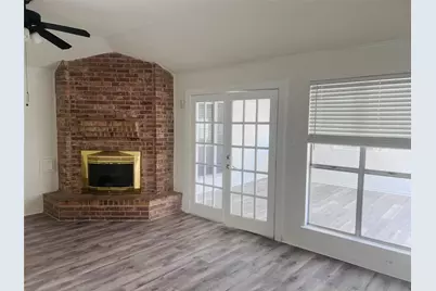 3907 Windmill Street, Sugar Land, TX 77479 - Photo 3