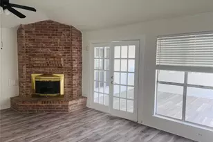 3907 Windmill St, Sugar Land, TX 77479 - Photo 3