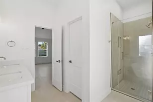 9428 Carlow Ln, La Porte, TX 77571 - Photo 19