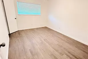 9731 Harrowgate Dr, Houston, TX 77031 - Photo 9