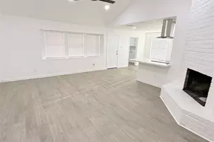 9731 Harrowgate Dr, Houston, TX 77031 - Photo 3