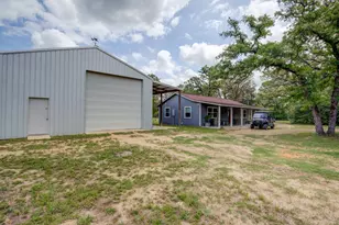 10848 County Rd 311, Rockdale, TX 76567 - Photo 27