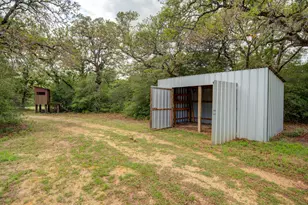 10848 County Rd 311, Rockdale, TX 76567 - Photo 45