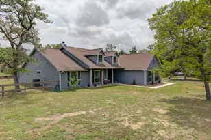 10848 County Rd 311, Rockdale, TX 76567 - Photo 43