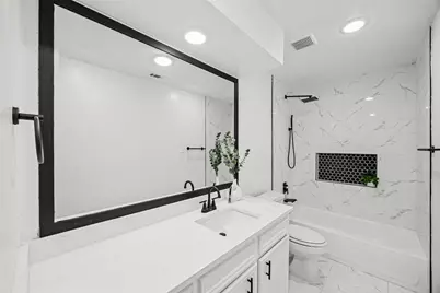 3131 Quail Valley East Drive, Missouri City, TX 77489 - Photo 25