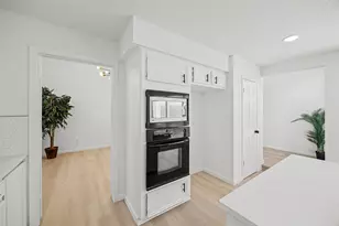 3131 Quail Valley E Dr, Missouri City, TX 77489 - Photo 11