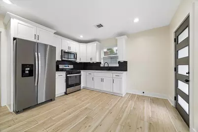 7001 1/2 Avenue P, Hockley, TX 77011 - Photo 3