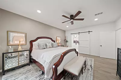 1913 Country Club Boulevard, Sugar Land, TX 77478 - Photo 21