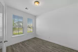 505 Fire Mountain Dr, Waller, TX 77484 - Photo 9