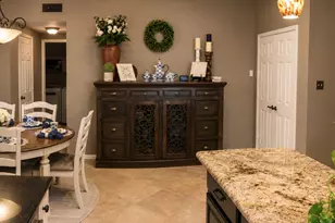 4515 Parkleaf Dr, Baytown, TX 77521 - Photo 11