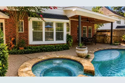 4515 Parkleaf Drive, Baytown, TX 77521 - Photo 37
