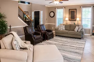 4515 Parkleaf Dr, Baytown, TX 77521 - Photo 5