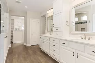 543 Kingston Ln, Shenandoah, TX 77384 - Photo 19