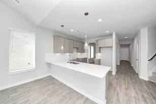 8459 Northern Pintail Dr, Houston, TX 77049 - Photo 15