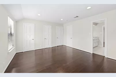 219 Big Hollow Lane, Houston, TX 77042 - Photo 35