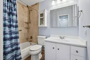 1433 Cedar Post Ln, Houston, TX 77055 - Photo 17