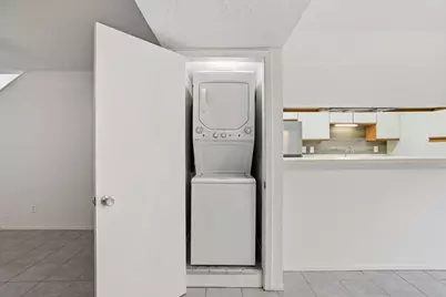 1433 Cedar Post Lane #40, Houston, TX 77055 - Photo 13