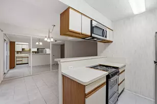 1433 Cedar Post Ln, Houston, TX 77055 - Photo 11