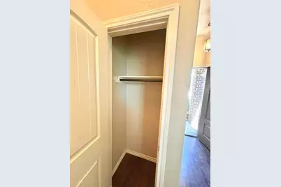 13826 Bonner Bluff Lane, Houston, TX 77047 - Photo 9