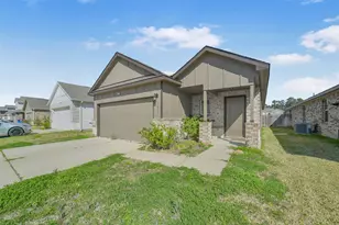 9830 Gln Brk Ln, Magnolia, TX 77354 - Photo 3