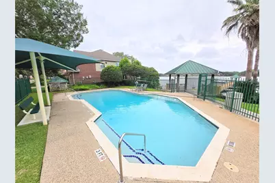 4018 Crystal Lake Circle N, Pearland, TX 77584 - Photo 37