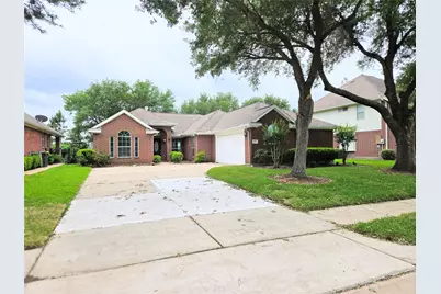 4018 Crystal Lake Circle N, Pearland, TX 77584 - Photo 7