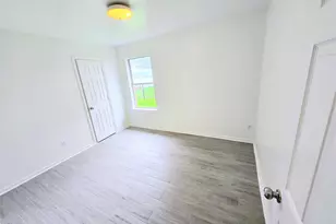 4018 Crystal Lake Circle N, Pearland, TX 77584 - Photo 29