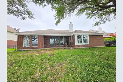 4018 Crystal Lake Circle N, Pearland, TX 77584 - Photo 33