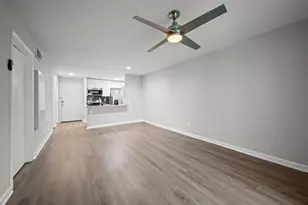 13151 Walden Rd, Montgomery, TX 77356 - Photo 5