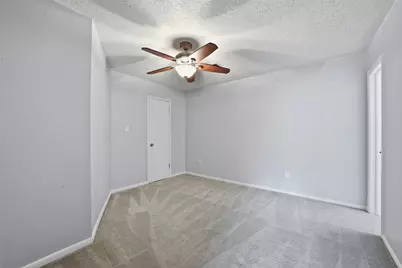 8130 Fernbrook Lane, Houston, TX 77070 - Photo 37