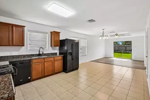 2666 Cyrus Hill Ln, Katy, TX 77449 - Photo 7