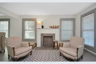 1911 Banks Street, Houston, TX 77098 - Photo 15