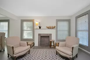 1911 Banks St, Houston, TX 77098 - Photo 15