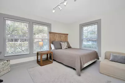 1911 Banks Street, Houston, TX 77098 - Photo 13