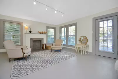 1911 Banks Street, Houston, TX 77098 - Photo 7