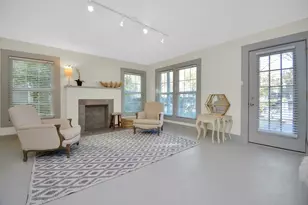 1911 Banks St, Houston, TX 77098 - Photo 7
