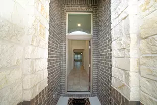 28419 Bobcat Bayou Dr, Katy, TX 77494 - Photo 3
