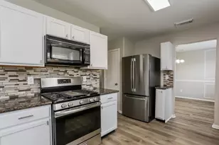 2431 Fox River Ln, Spring, TX 77386 - Photo 9