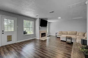 16919 Lacing Ct, Crosby, TX 77532 - Photo 5