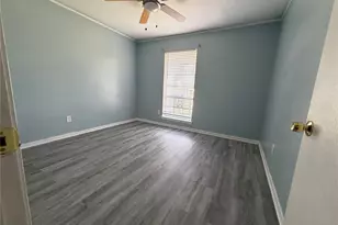 4142 Brookston St, Houston, TX 77045 - Photo 11