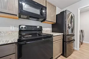 940 21st St, Hempstead, TX 77445 - Photo 19